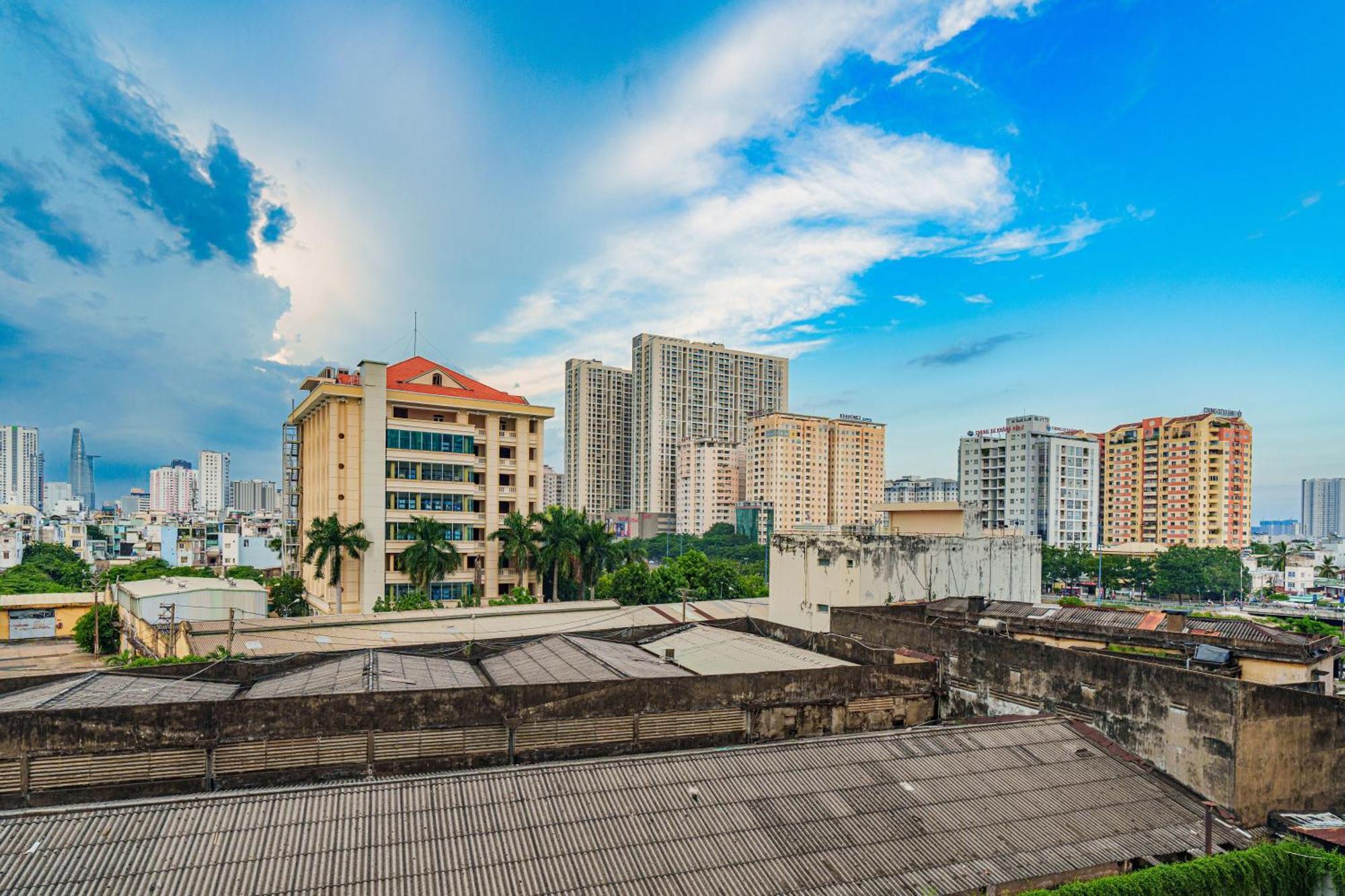 Zenity And D1mension Apartment, 608 Vo Kiet, Phuong Cau Kho, Quan 1,