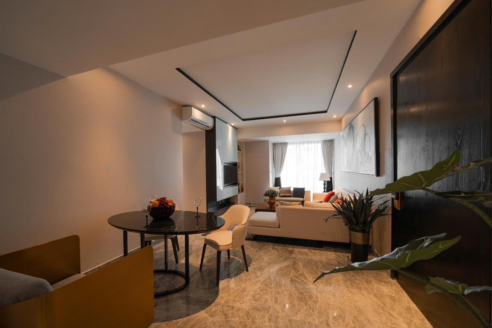 Zenity And D1mension Apartment, 608 Vo Kiet, Phuong Cau Kho, Quan 1, Apartment