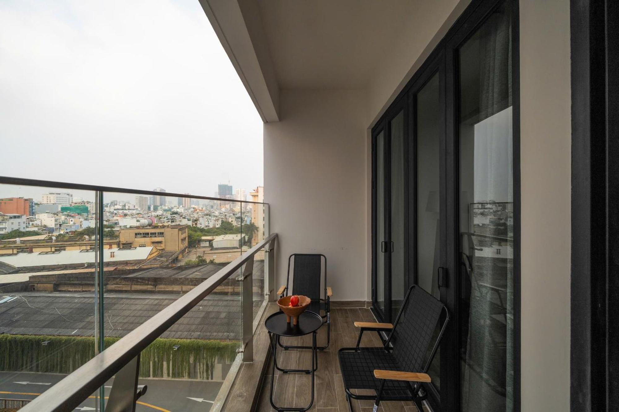 Zenity And D1mension Apartment, 608 Vo Kiet, Phuong Cau Kho, Quan 1, Ho Chi Minh City