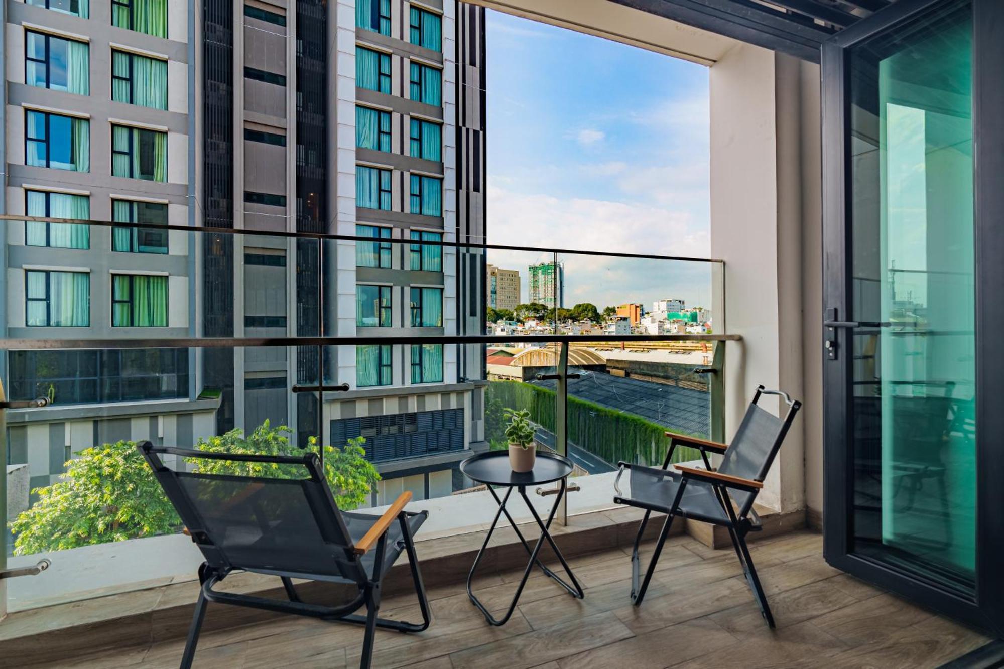 Zenity And D1mension Apartment, 608 Vo Kiet, Phuong Cau Kho, Quan 1,